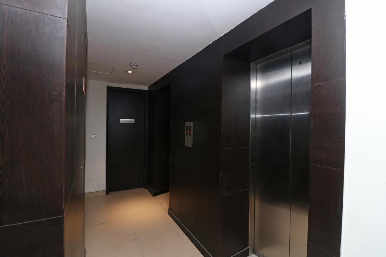Capital O 19296 Joy Inn & Suites Bhiwadi Exteriér fotografie