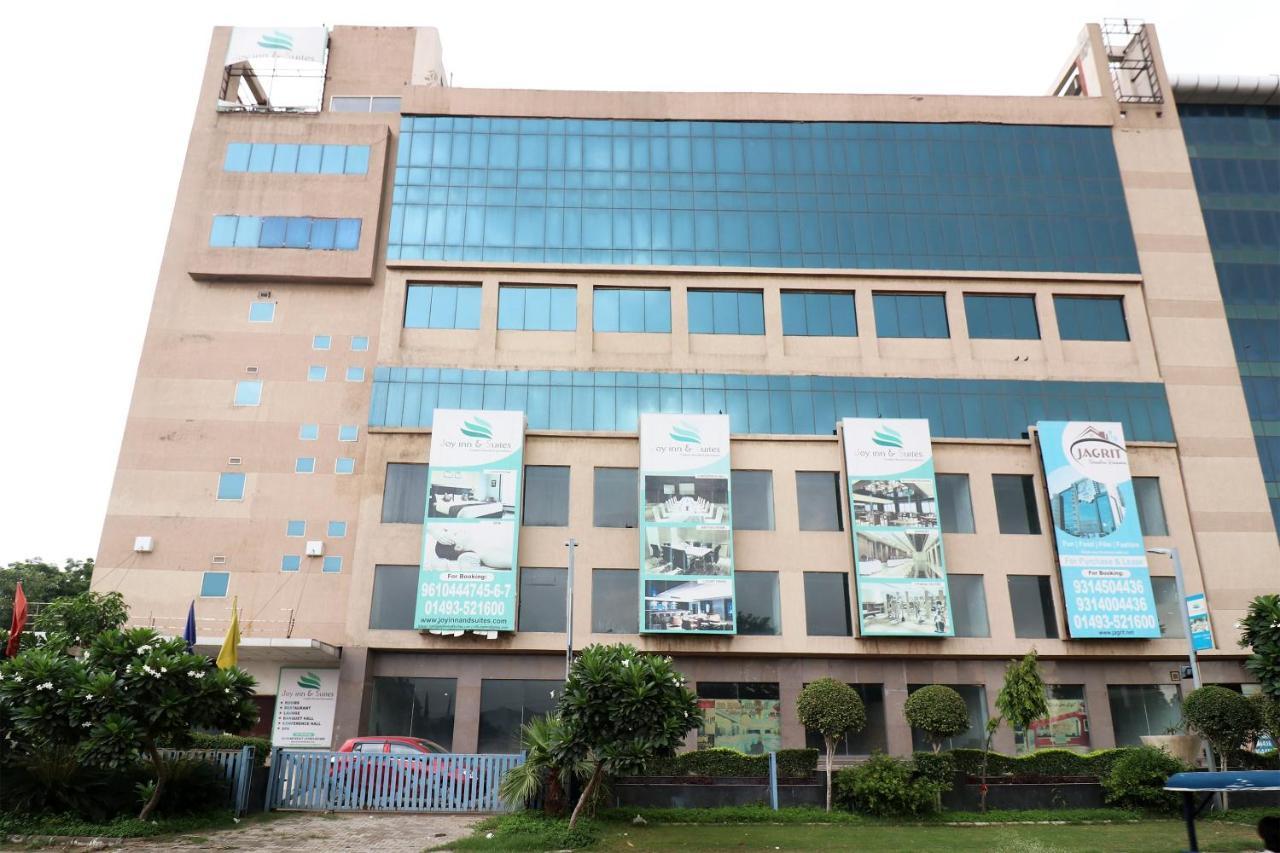 Capital O 19296 Joy Inn & Suites Bhiwadi Exteriér fotografie