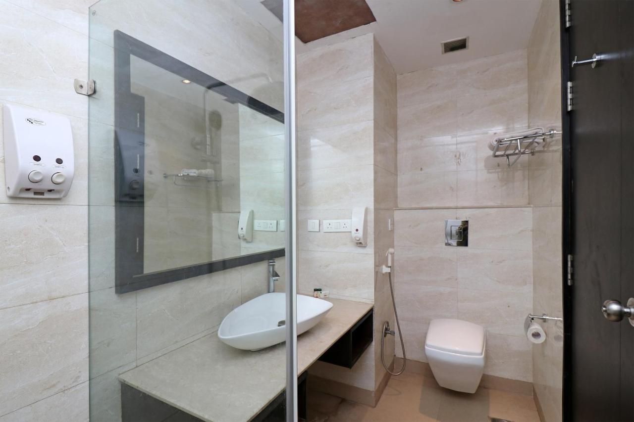 Capital O 19296 Joy Inn & Suites Bhiwadi Exteriér fotografie